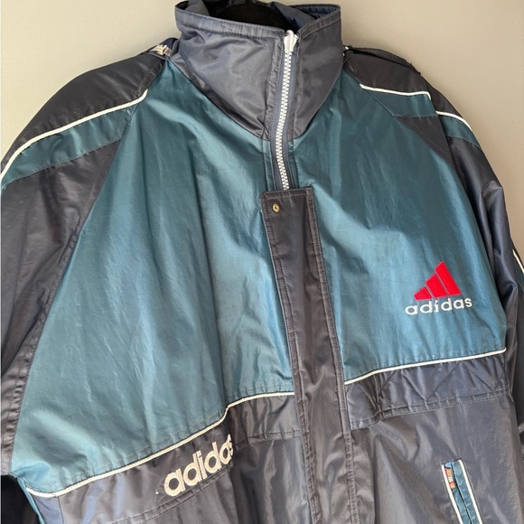 Vintage 90’s Adidas Men's size XL Black and Blue Jacket, full front zip - Picture 2 of 10